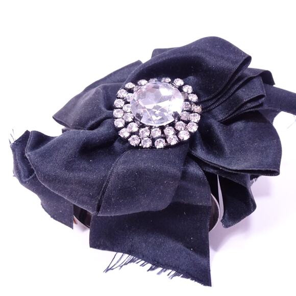 Vintage Neiman Marcus Silk Raw Edge Crystal Statement Wide Cuff Bracelet NWT 398 - Picture 7 of 10